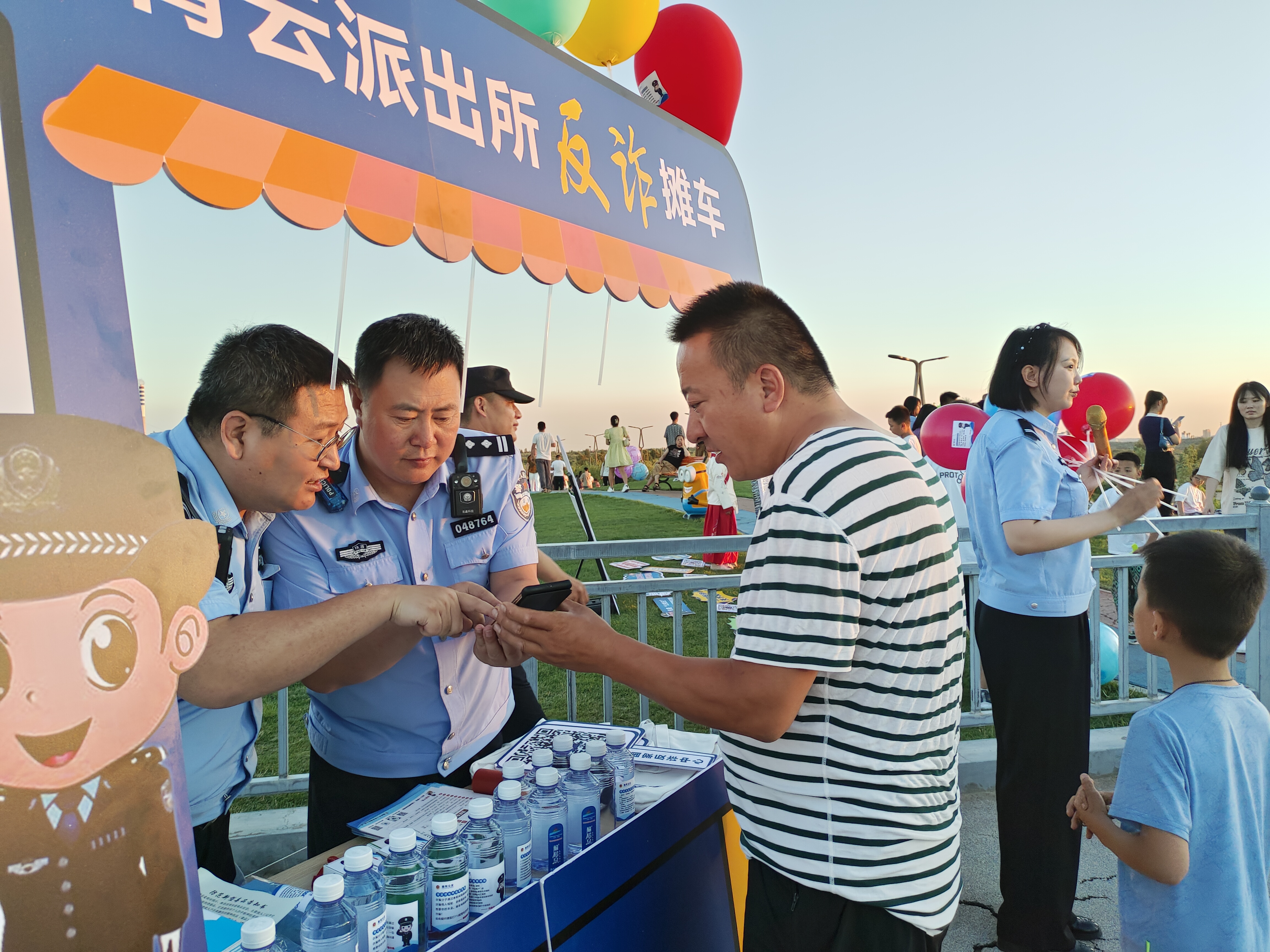 榆林市委政法委统筹推动普法宣传走深走实 法治精神如春雨般浸润塞上大地 